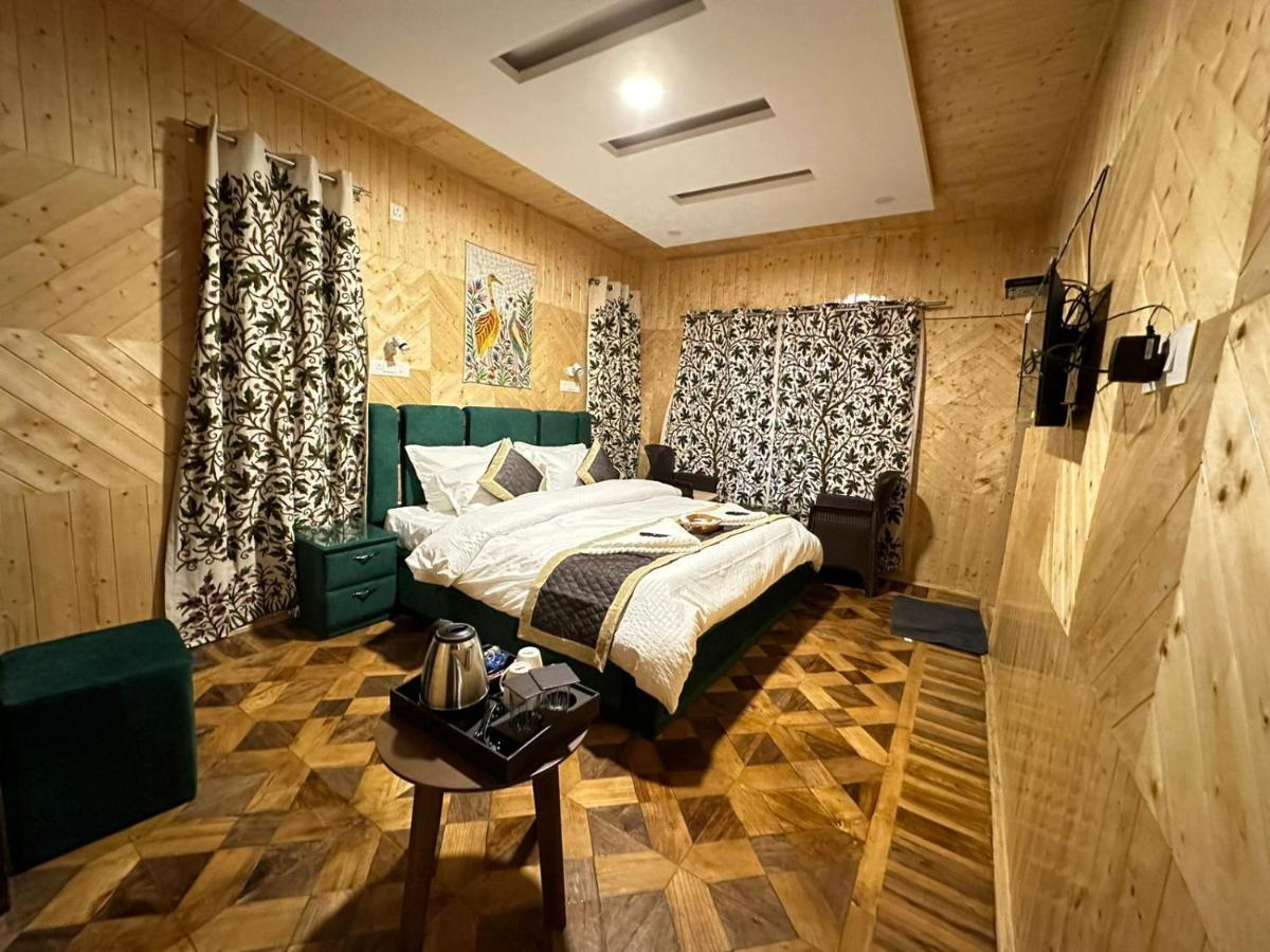 Cliff Cottage Pahalgam, Kashmir Batakut Exterior foto